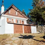 - A Perfect Vacation Chalet *