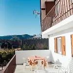 - A Perfect Vacation Chalet Penhas da Saude